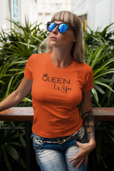 Koningsdag Dames T-shirt- Aansluitend -Queen wijn- Oranje shirt-Maat XXL