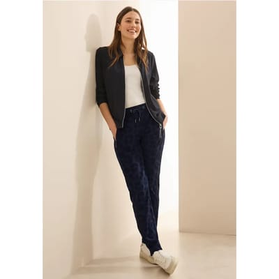 Broek met leopatroon