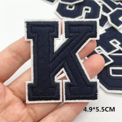 Donkerblauwe Letter Borduurpatches Doe-het-zelf Alfabet Strijkbare Patch Naam Patch Toegepast Op Kleding Naaistickers