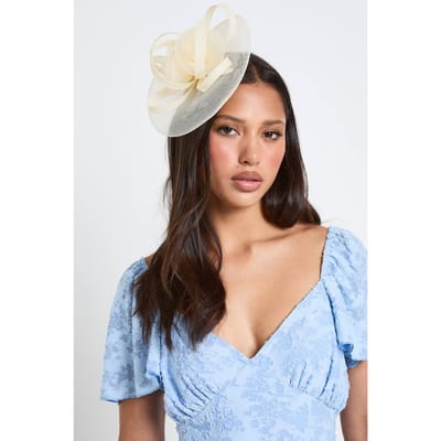boohoo Dames Ivoorkleurige Lus Clip Haar Fascinator