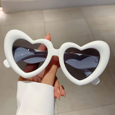 Y2K Oversized Premium Designer Liefdeshart Zonnebril Voor Vrouwen Voor Voor Mannen Trend Zonnebril Punk Roze Tinten Retro Stijl Candy Vision Wear
