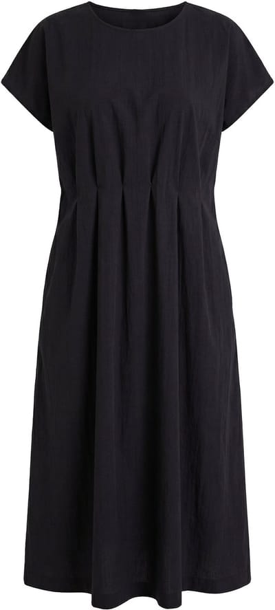 Ulla Popken - Dames - Maxi-jurk decoratieve plooitjes getailleerd ronde hals - Zwart - Maat 50+