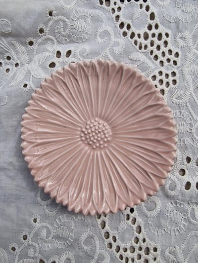 Bordje Daisy - Peach - Bloom - Madeliefje - Bloemenbordje - Bloemen Schaaltje - Sieraden Schaaltje - Petit Four Bordje - Theezakjes Schaaltje - Perzik - Flower