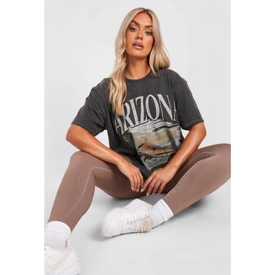 boohoo Dames Plus Arizona Washed Oversized T-shirt | Houtskool | Maat: 44
