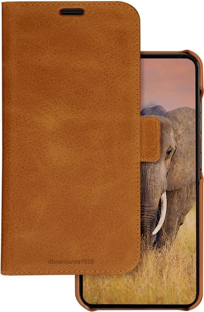 dbramante1928 Hoesje Geschikt voor Samsung Galaxy S24 Hoesje Met Pasjeshouder - dbramante1928 Lynge Bookcase - bruin