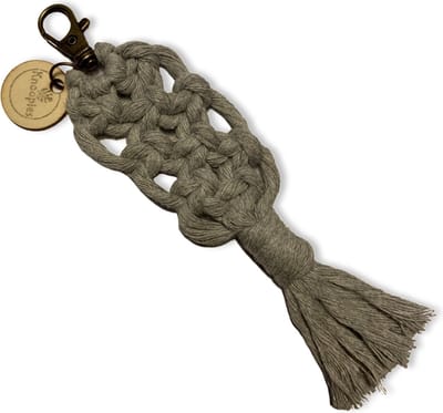 Sleutelhanger 'Boho' - Diverse kleuren - Grijs - Katoenkoord - Handgemaakt in ons Macramé Atelier - Prijs per Stuk - Inclusief Verzendkosten