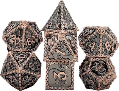 Lapi Toys - Dungeons and Dragons dobbelstenen - DnD Dice - Polydice - Dobbelstenen Dungeons Dragons - Metal dice - Metalen Dobbelstenen - DnD Dice Set - 1 set (7 stuks) - Metaal - Bronskleurig