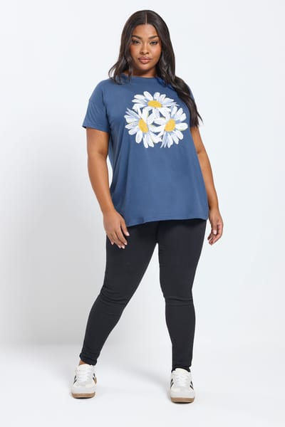 Yours Blauw 'Daisy' Tshirt Size 54-56
