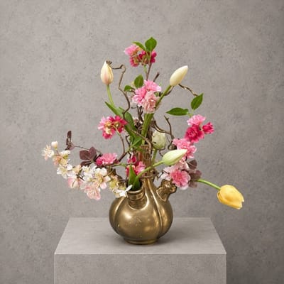 Kunsttulpen in goud-bronzen tulpenvaas – Seta Fiori