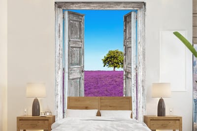 Behang - Fotobehang Bloemen - Lavendel - Doorkijk - Breedte 200 cm x hoogte 300 cm
