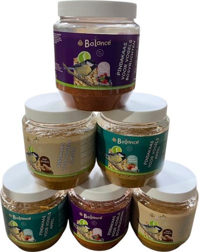 Vogelpindakaas Smulsensatie 6x | 2x Klassiek + 2x Bosbessen + 2x Klassiek Appel | Universele Plastic Potjes | Vogel Pindakaas