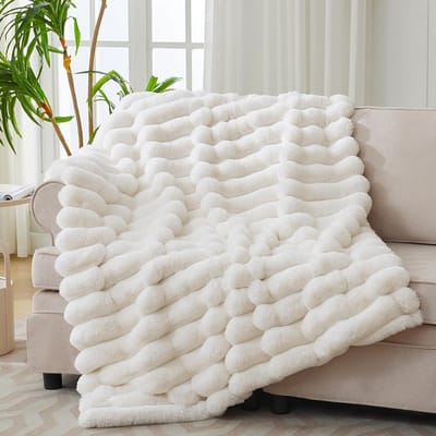 Luxe Dubbele Pluche Plaid Fleece Deken voor Bank en Slaapkamer - Wit Gestreept 150x175 cm