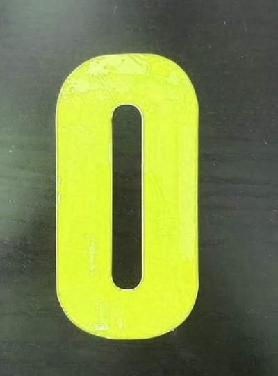 Reflecterend Cijfersticker: 0 GEEL 16,5cm  - Brievenbussticker, Plaknummer, Huisnummersticker, Kliko sticker, Containersticker