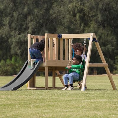 AXI Timo Mini Speeltoestel met Babyschommel, Klimwand en Krijtbord – Grijze Glijbaan – FSC hout – Klein speeltoestel voor de tuin / buiten