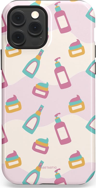 Casetastic Hoesje Geschikt voor Apple iPhone 12/12 Pro Magsafe - Stijlvolle Beschermende Duo-layer Case - Bubbels & Borstels - Clean Girl - Makeup
