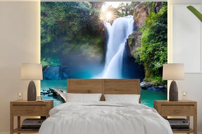 Behang - Fotobehang Waterval - Stenen - Landschap - Planten - Water - Breedte 240 cm x hoogte 240 cm