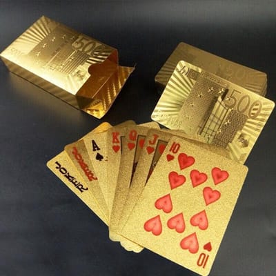 New Age Devi - Luxe Gouden Speelkaarten - Pokerkaarten met 500 euro print - Waterbestendig en Buigbaar!