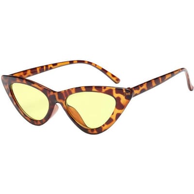 Lunettes de soleil Forme Œil de chat Femmes Petit Triangle Lunettes de soleil Rétro Rouge Femme Tendance Sttwear Protection UV 400 Lunettes pour Dames Sun Glasses