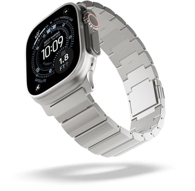 DECODED Titanium Watch Bandje - Apple Watch Band - Compatibel met Apple Watch Ultra 1/2 en 44, 45, 46, 49 mm Modellen - Lichtgewicht - Krasbestendig met DLC-coating - Verstelbare Pasvorm - Magnetische Sluiting - Grijs
