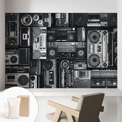 Coloray Behang - Retro radio Wandbekleding - 104x70 cm - Zwart Behang - Voor liefhebbers van retro en muziek - Behang Voor op kantoor, voor de woonkamer, voor de hal - Vliesbehang Achtergronden en patronen