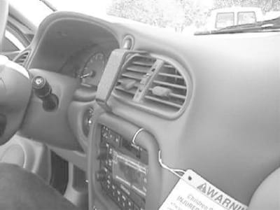 Brodit ProClip houder geschikt voor Chevrolet Alero 1999-2003 - Oldsmobile Alero 1999-2005 Center mount