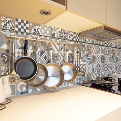 Zelfklevende tegelmuurstickers voor keuken en badkamer - 24 cementtegelstickers (Cirino-stijl) - 24 stickers, 10x10 cm