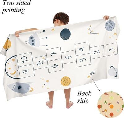 Ulticool Microvezel Kinder Handdoek 70x140 cm - Strandspeelgoed Strandspel Astronaut Dino Dinosaurus - Reizen Travel Accessoires Reis Gadgets Strandlaken Badlaken Badhanddoek Zwemhanddoek Reishanddoek Microfiber - Jongen