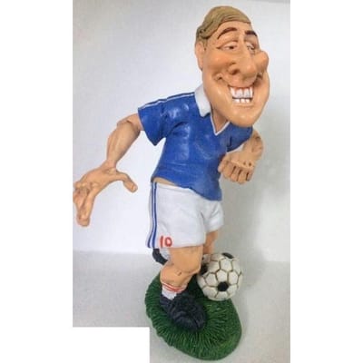 Beeldje - voetballer - Warren - Stratford - 10x7x15 cm