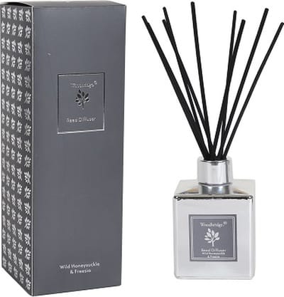 Woodbridge Wild Honeysuckle & Freesia 120ml Reed Diffuser-geurstokjes