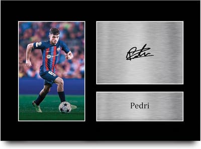 Gedrukte Foto - Gesigneerde Foto Poster - Cadeau voor Fans - Professioneel Afgewerkt - A4 - Zwart