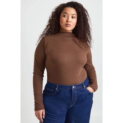 boohoo Dames Plus Ultra Zachte Aangegroeid Kraag Lange Mouw Bodysuit | Chocoladebruin | Maat: 44