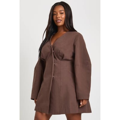 boohoo Dames Plus Twill Ballonmouw Getailleerde Mini Jurk | Chocoladebruin | Maat: 44