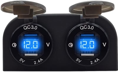 ProRide 12V USB Stopcontact 4 Poorten met Voltmeter - Tweevoudig Opbouw - 5V/2.4A - DS2114B - USB Autolader, Boot en Camper - Blauw