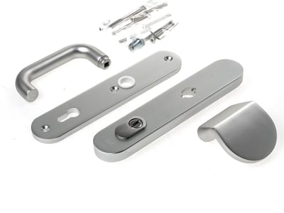 Veiligheidsgarnituur, D4E, alum., afgerond, duwer/kruk, met kerntrekbeveiliging, PC92, deurdikte 40-54mm