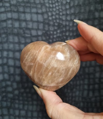 ThaleiaDesign - Sugar amethist - Edelstenen - woondecoratie - mineralen en kristallen - yoga - interieur - spiritueel - druzy - meditatie - healing - chakra - cadeau vrouw - liefde - balans - meditatie - spiritualiteit