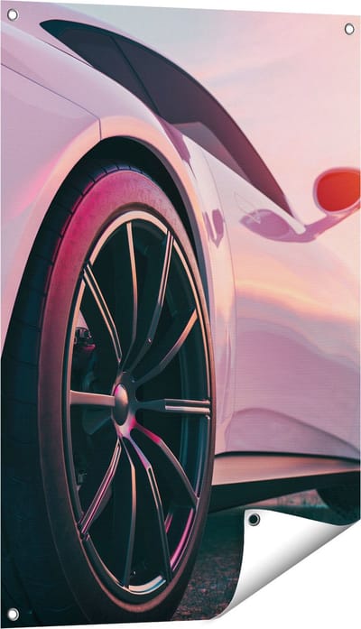 Gards Tuinposter Witte Sportwagen Auto - 60x90 cm - Tuindoek - Tuindecoratie - Wanddecoratie buiten - Tuinschilderij
