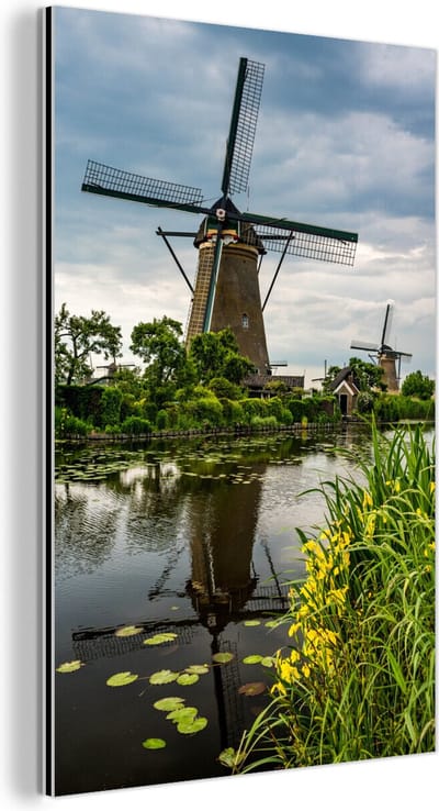 Aluminium schilderij 120x180 cm - Wanddecoratie metaal - Molen - Bloemen - Water - Metalen muurdecoratie woonkamer - Decoratie industrieel - Foto op dibond - Industriële accessoires slaapkamer