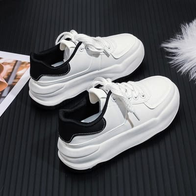 23 Lente Nieuwe Dikke Zool Kleine Witte Schoenen Dames Koreaanse Versie Ronde Neus Kleurblok Casual Schoenen Studenten Hardloopschoenen 40