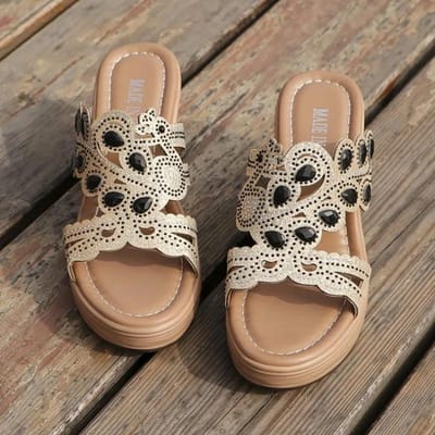 Designer Sandalen Vrouwen Dames Boho Slippers Vrouwen Slippers Sandalen Zomer Kristalschoenen Peep Toe Platte Sandalen Mujer 38 zwart