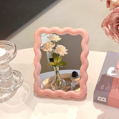 SnelShoppen - Kosmetik Spiegel Golfvorm Draagbaar Vouwbaar Schattig Reismake-up Spiegel 17 x 13 cm voor Thuisdecoratie (Roze)