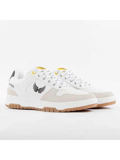 Kaporal herensneakers met kenmerkend design.