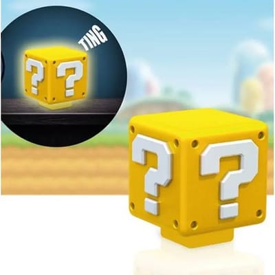 Super Mario Mini Question Block Light – Officieel Gelicentieerde Super Mario Bros. Merchandise, Slaapkamer‑ of Gamekamerdecoratie, Retro Gamer Cadeau, Werkt op Batterijen – Paladone