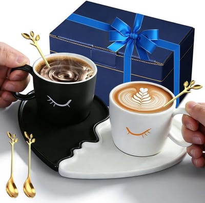 Set van 2 Koppels Mokken met Kusontwerp, 200ml Keramische Koffiekoppen, Perfect Cadeau voor Verloving en Huwelijk, Romantische Mokken voor Stellen