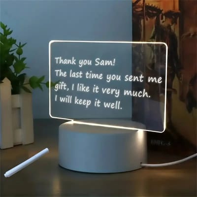 Nivard Led Notitiebord - Led Bord Tekst - Schrijfbord - Valentijn - Cadeautje Voor Haar- Bureau Decoratie - Kamer Decoratie - Aesthetic