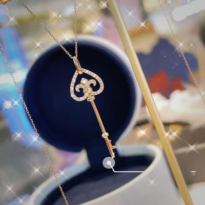 Koreaanse Versie van Meisjes Micro-ingelegd Zirkonia Ketting Mode Sleutel Sleutelbeen Ketting Dames Sieraden black