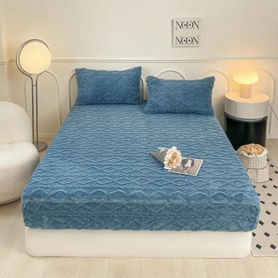 1 stuks Verdikt Warm Hoeslaken Voor Winter Effen Kleur Tafzijde Velvet All-Inclusive Bedovertrek Queen/King Size Fundas De Colchón 2 pillowcase 48x74cm