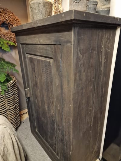 AURA PEEPERKORN|buffetkast| kast LIEKE| oud teakhout| bruin | hoog 140 cm