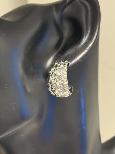 Zilverkleurige oorstekers hoepel | | Make up | Parfum | Moederdag | Verjaardagscadeau| Cadeautje| Valentijnsdag| Kado | sieraden | vaderdag | oorbellen | oorsieraden