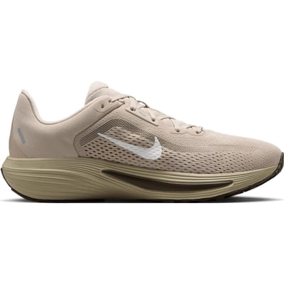 Nike Quest 7 Sneakers Heren - Bruin - Maat 42.5 - Mesh/Synthetisch