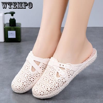 PVC Slides Dames Buitenkleding Gaten Schoenen Zomer Zachte Bodem Dikke Bodem Sandalen Thuis Badkamer Holle Omhulde Teen Slipper Buiten Strand Flip-flops 39 ivoor